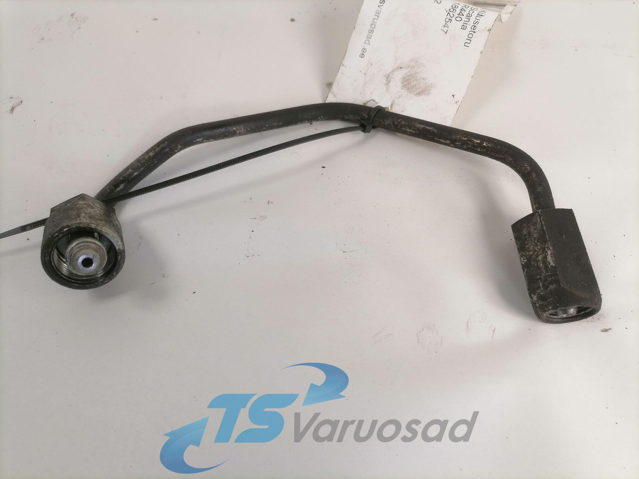 Scania Fuel pipe 1862547 - Brandstofsysteem voor Vrachtwagen: afbeelding 1 Scania Fuel pipe 1862547 - Brandstofsysteem voor Vrachtwagen: afbeelding 1