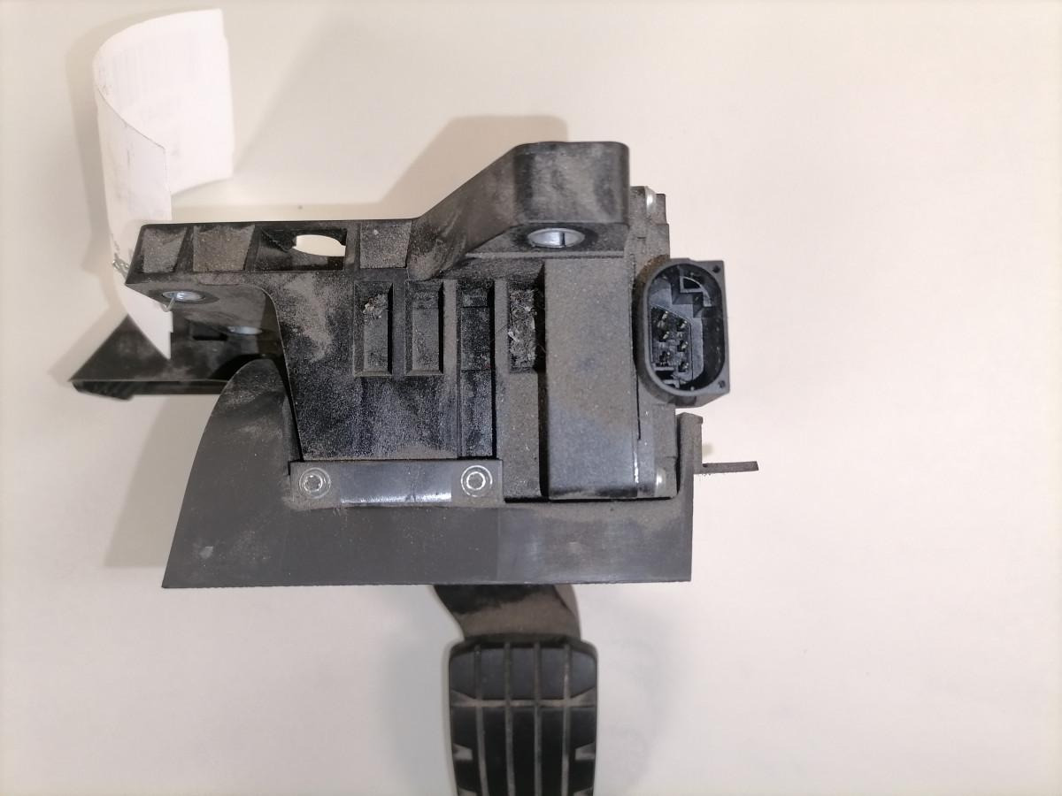 Scania Gaasipedaal 2055138 - Brandstofsysteem voor Vrachtwagen: afbeelding 3 Scania Gaasipedaal 2055138 - Brandstofsysteem voor Vrachtwagen: afbeelding 3