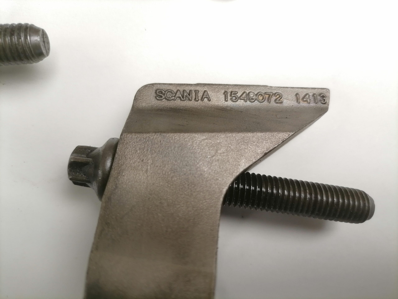 Scania Injector holder 1549072 - Brandstofpomp voor Vrachtwagen: afbeelding 2 Scania Injector holder 1549072 - Brandstofpomp voor Vrachtwagen: afbeelding 2