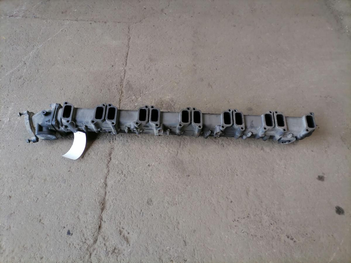 Scania Intake mainfold 1530132 - Inlaatspruitstuk voor Vrachtwagen: afbeelding 4 Scania Intake mainfold 1530132 - Inlaatspruitstuk voor Vrachtwagen: afbeelding 4