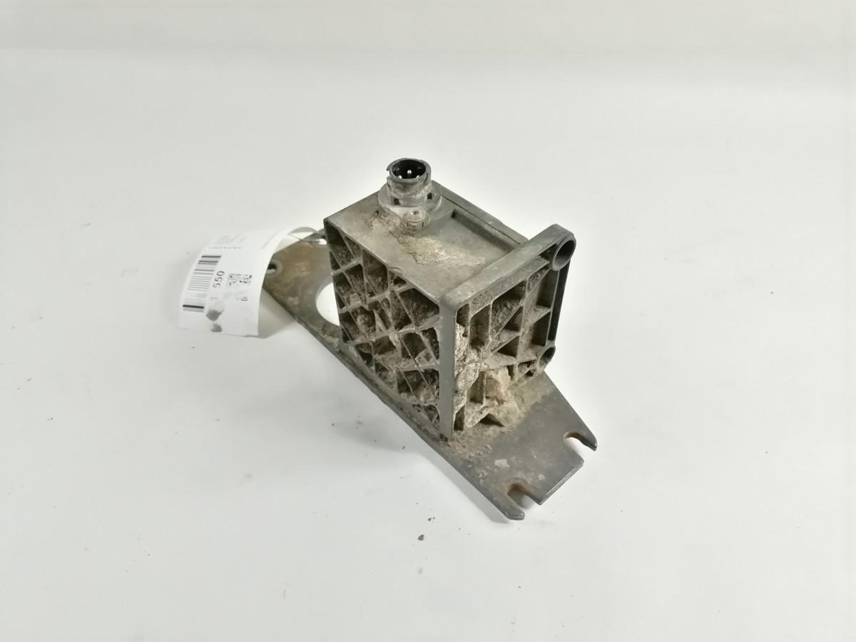 Scania Juhtplokk 0265005271 - ECU voor Vrachtwagen: afbeelding 3 Scania Juhtplokk 0265005271 - ECU voor Vrachtwagen: afbeelding 3