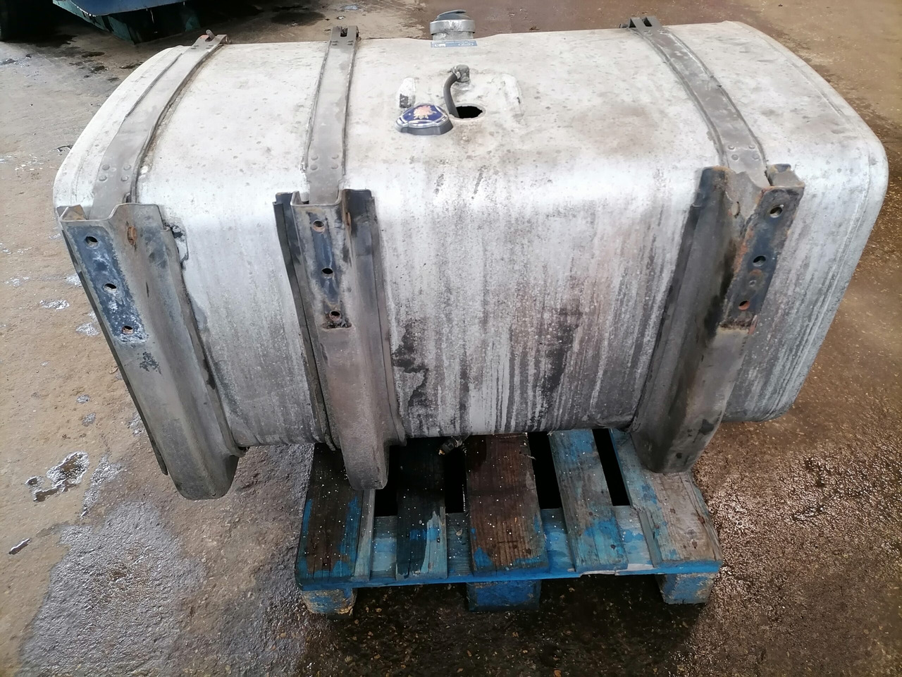 Scania Kütusepaak 500L 1517307 - Brandstoftank voor Vrachtwagen: afbeelding 3 Scania Kütusepaak 500L 1517307 - Brandstoftank voor Vrachtwagen: afbeelding 3