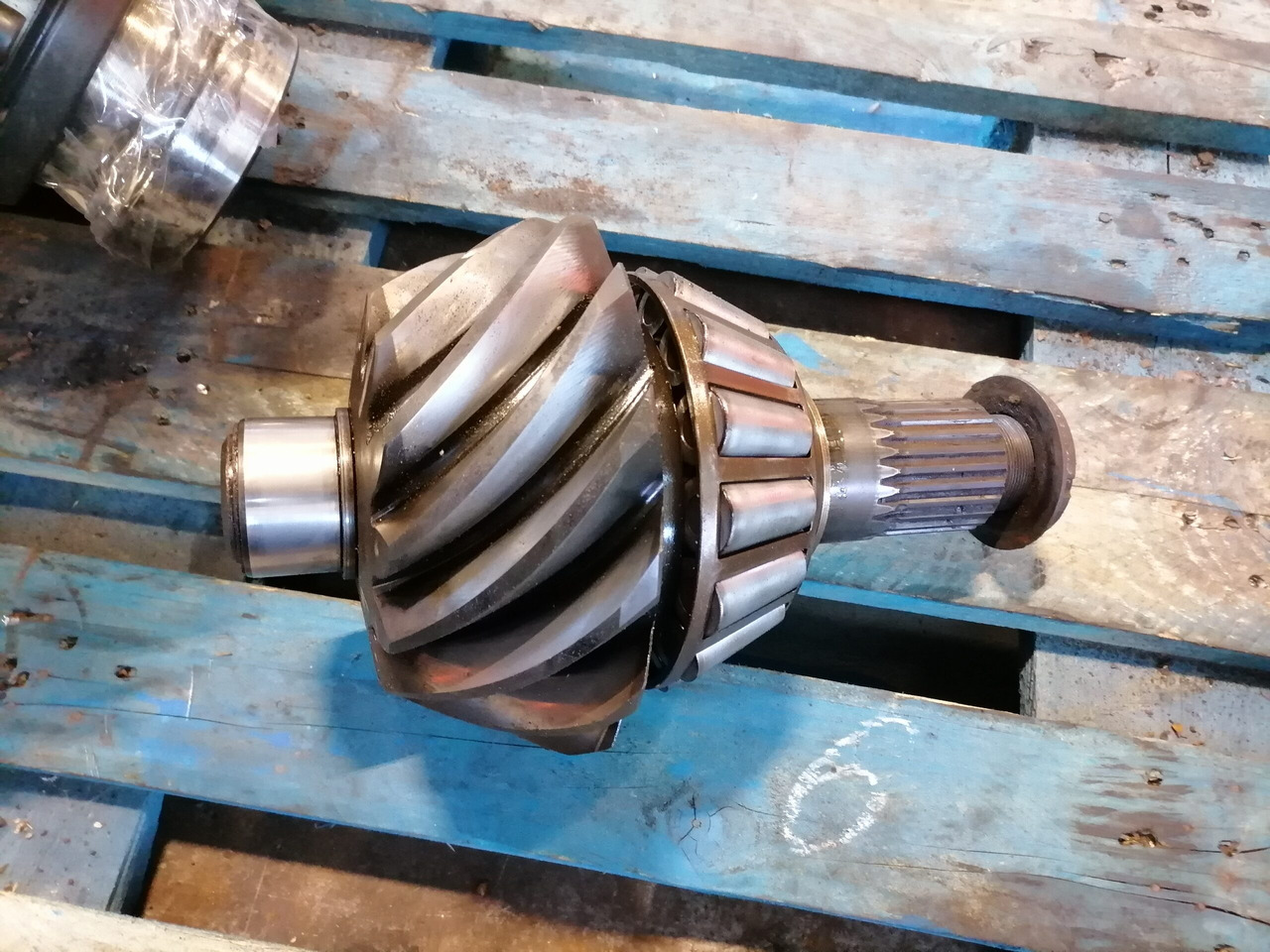 Scania Lõppülekanne R780 2,92 38:13 2135155 - Eindaandrijving voor Vrachtwagen: afbeelding 4 Scania Lõppülekanne R780 2,92 38:13 2135155 - Eindaandrijving voor Vrachtwagen: afbeelding 4