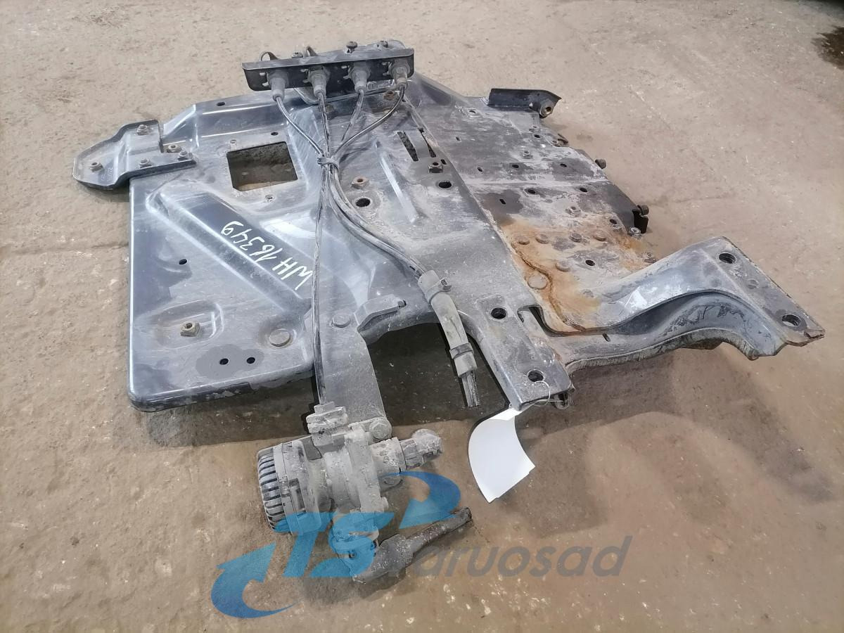 Scania Mudguard bracket 2571819 - Universeel onderdeel voor Vrachtwagen: afbeelding 5 Scania Mudguard bracket 2571819 - Universeel onderdeel voor Vrachtwagen: afbeelding 5