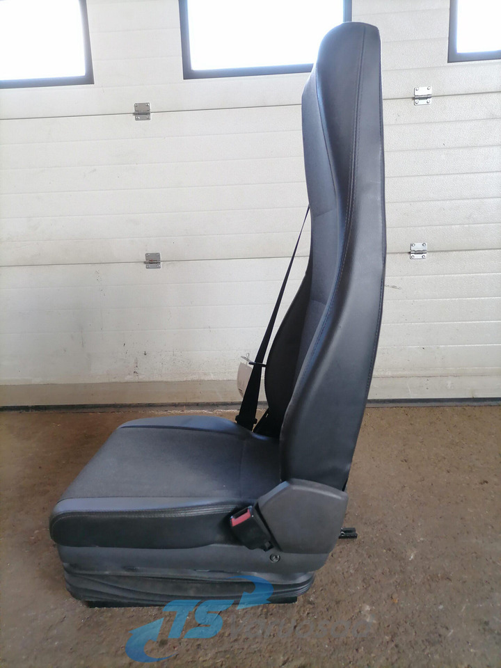 Scania Passenger seat 2189659 - Zitplaats voor Vrachtwagen: afbeelding 5 Scania Passenger seat 2189659 - Zitplaats voor Vrachtwagen: afbeelding 5