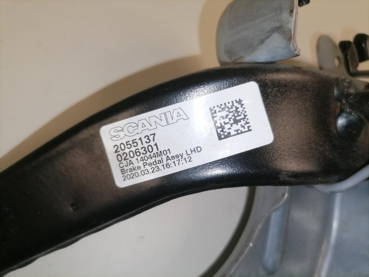 Scania Piduripedaal 2055137 - Brandstofsysteem voor Vrachtwagen: afbeelding 2 Scania Piduripedaal 2055137 - Brandstofsysteem voor Vrachtwagen: afbeelding 2