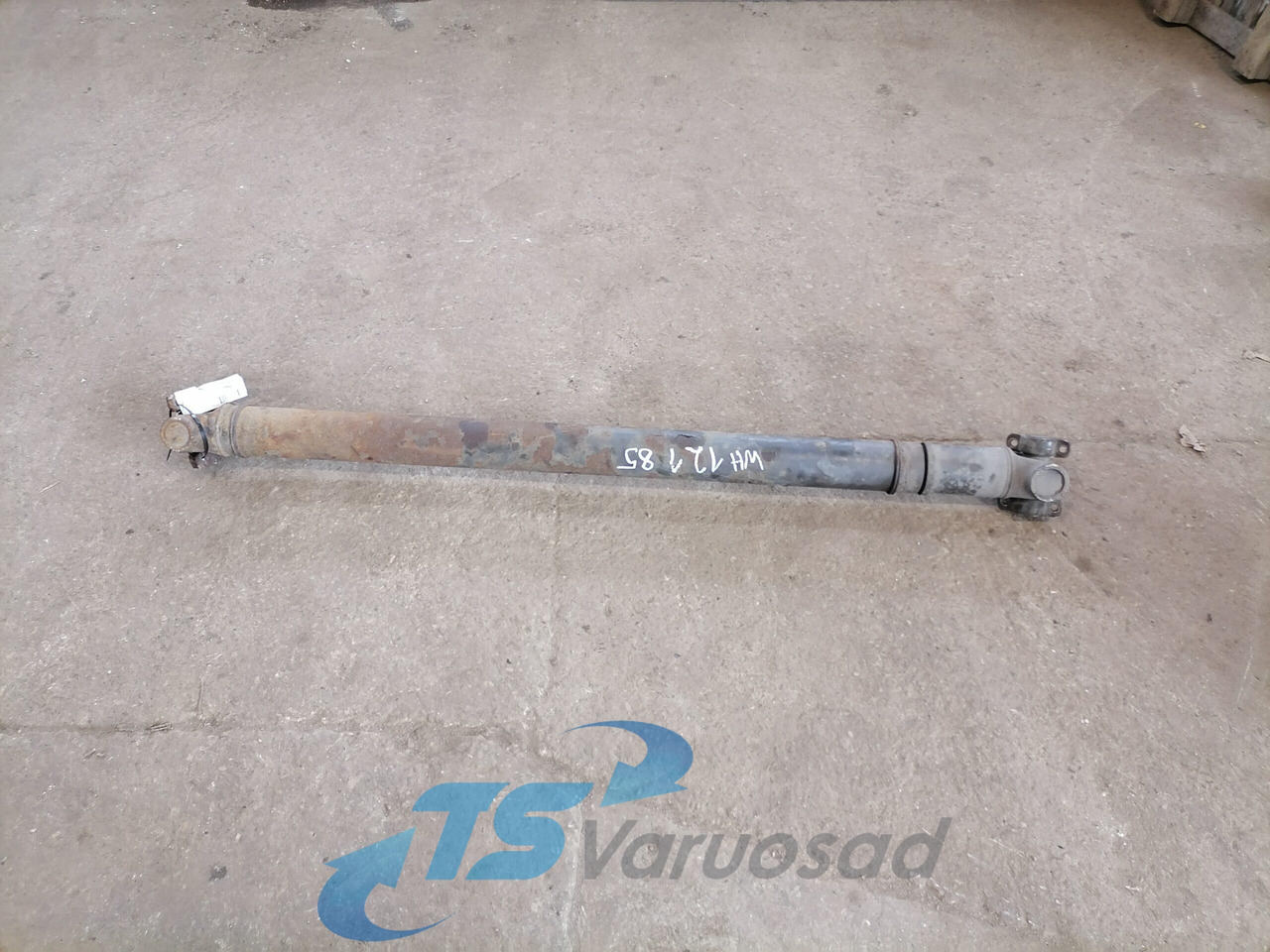 Scania Propeller shaft 1758616 - Cardanas voor Vrachtwagen: afbeelding 1 Scania Propeller shaft 1758616 - Cardanas voor Vrachtwagen: afbeelding 1