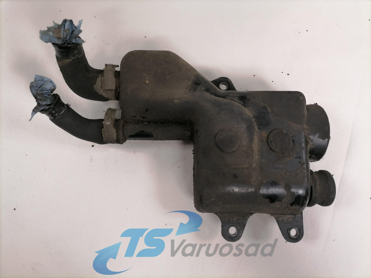 Scania Scania steering oil tank 1461351 - Stuurslang voor Vrachtwagen: afbeelding 3 Scania Scania steering oil tank 1461351 - Stuurslang voor Vrachtwagen: afbeelding 3