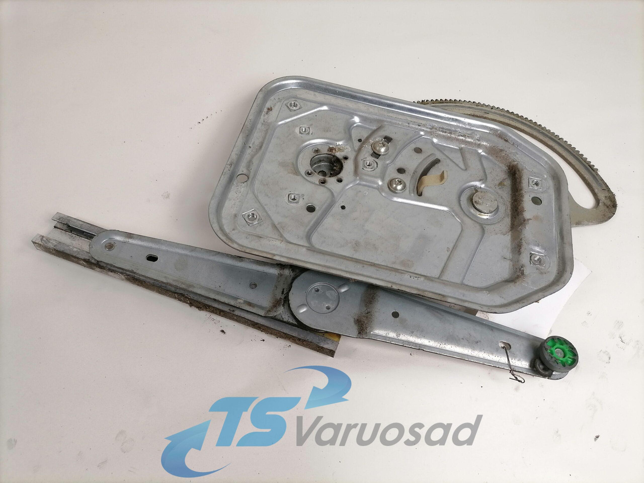 Scania Side window lifting mechanism 2572351 - Raam en onderdelen voor Vrachtwagen: afbeelding 2 Scania Side window lifting mechanism 2572351 - Raam en onderdelen voor Vrachtwagen: afbeelding 2