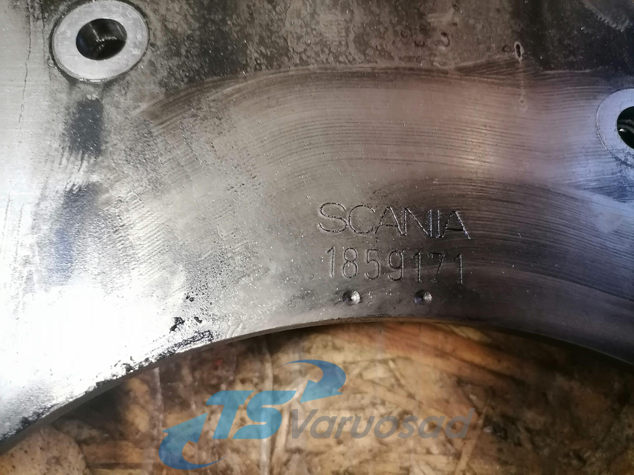 Scania Timing gear plate 1859171 - Motor en onderdelen voor Vrachtwagen: afbeelding 3 Scania Timing gear plate 1859171 - Motor en onderdelen voor Vrachtwagen: afbeelding 3