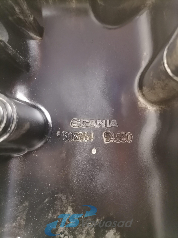 Scania Valve cover 1398884 - Cilinderkop voor Vrachtwagen: afbeelding 4 Scania Valve cover 1398884 - Cilinderkop voor Vrachtwagen: afbeelding 4