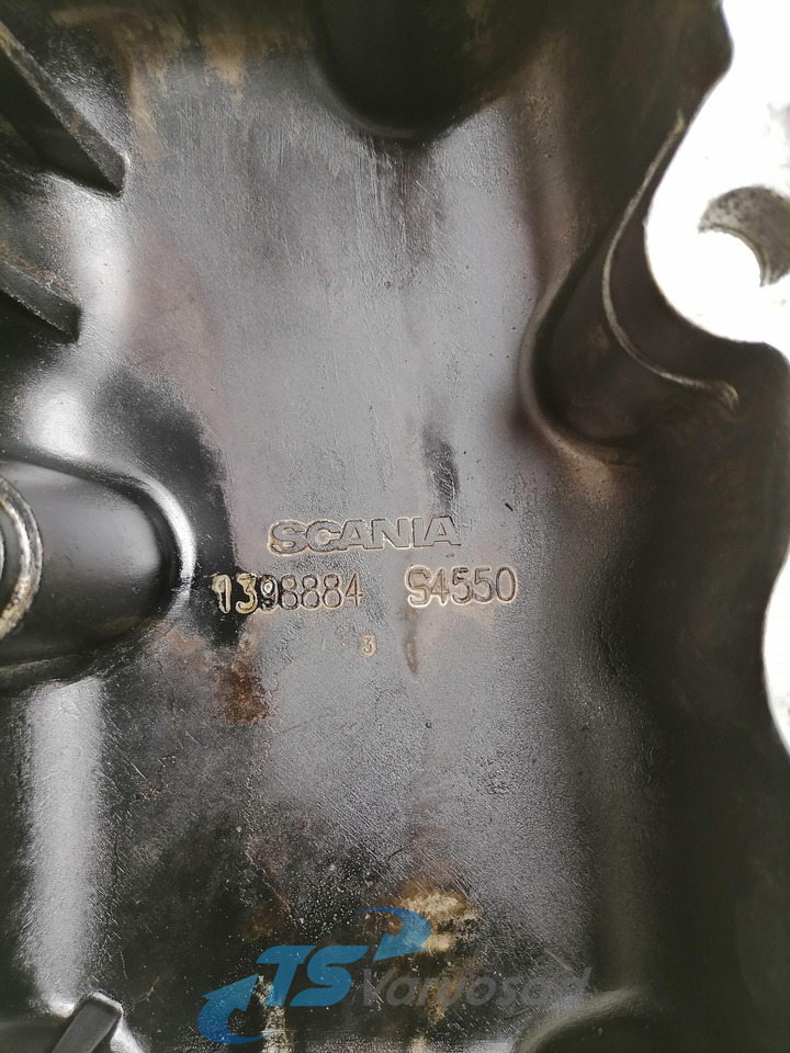 Scania Valve cover 1398884 - Cilinderkop voor Vrachtwagen: afbeelding 4 Scania Valve cover 1398884 - Cilinderkop voor Vrachtwagen: afbeelding 4