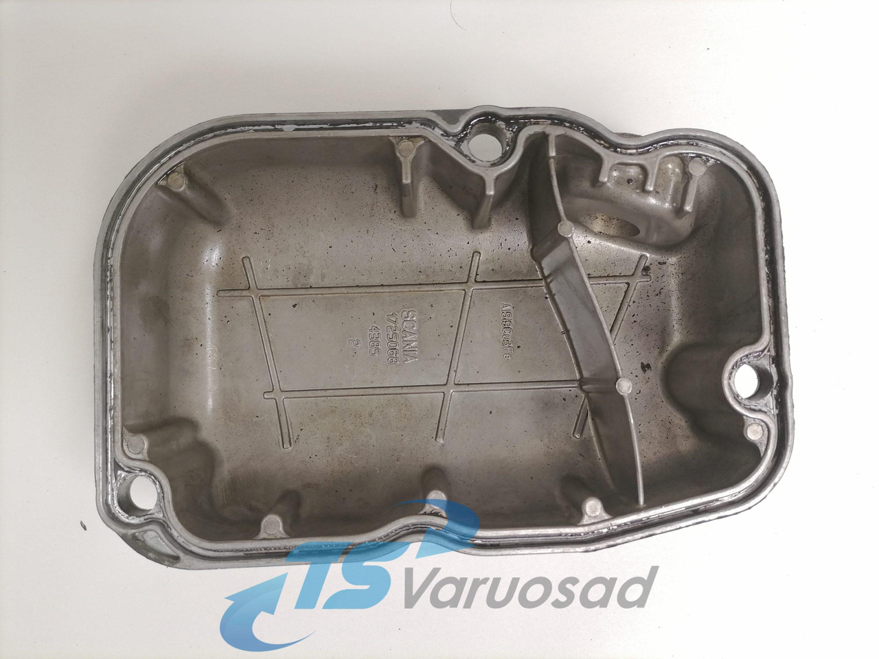 Scania Valve cover 1725068 - Cilinderkop voor Vrachtwagen: afbeelding 3 Scania Valve cover 1725068 - Cilinderkop voor Vrachtwagen: afbeelding 3