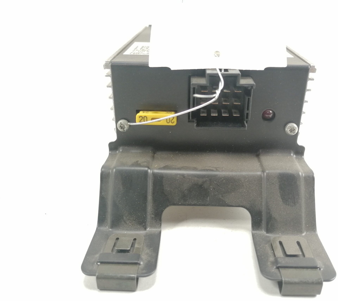 Scania Voltage converter 1449522 - Elektrisch systeem voor Vrachtwagen: afbeelding 2 Scania Voltage converter 1449522 - Elektrisch systeem voor Vrachtwagen: afbeelding 2