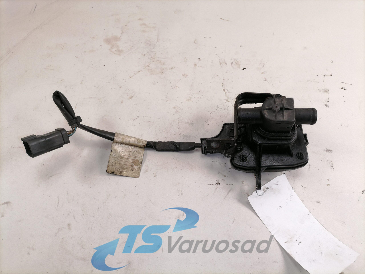 Scania Water valve 4460910300 - Verwarming/ Ventilatie voor Vrachtwagen: afbeelding 3 Scania Water valve 4460910300 - Verwarming/ Ventilatie voor Vrachtwagen: afbeelding 3