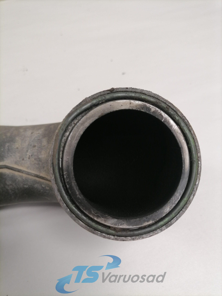 Scania intercooler pipe 1449619 - Intercooler voor Vrachtwagen: afbeelding 3 Scania intercooler pipe 1449619 - Intercooler voor Vrachtwagen: afbeelding 3
