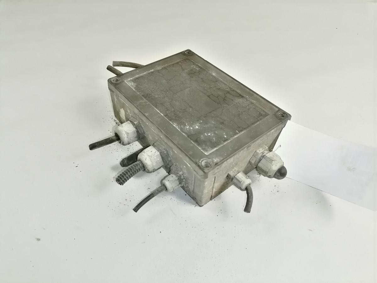 Universaalne Zepro trükkplaat IPT2480 - Universeel onderdeel voor Vrachtwagen: afbeelding 2 Universaalne Zepro trükkplaat IPT2480 - Universeel onderdeel voor Vrachtwagen: afbeelding 2