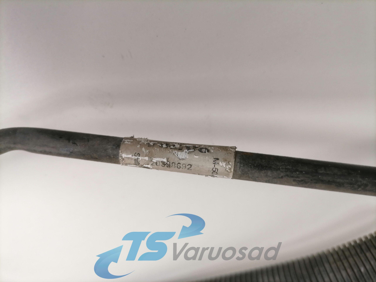 Volvo A/C pipe 20398692 - Verwarming/ Ventilatie voor Vrachtwagen: afbeelding 4 Volvo A/C pipe 20398692 - Verwarming/ Ventilatie voor Vrachtwagen: afbeelding 4