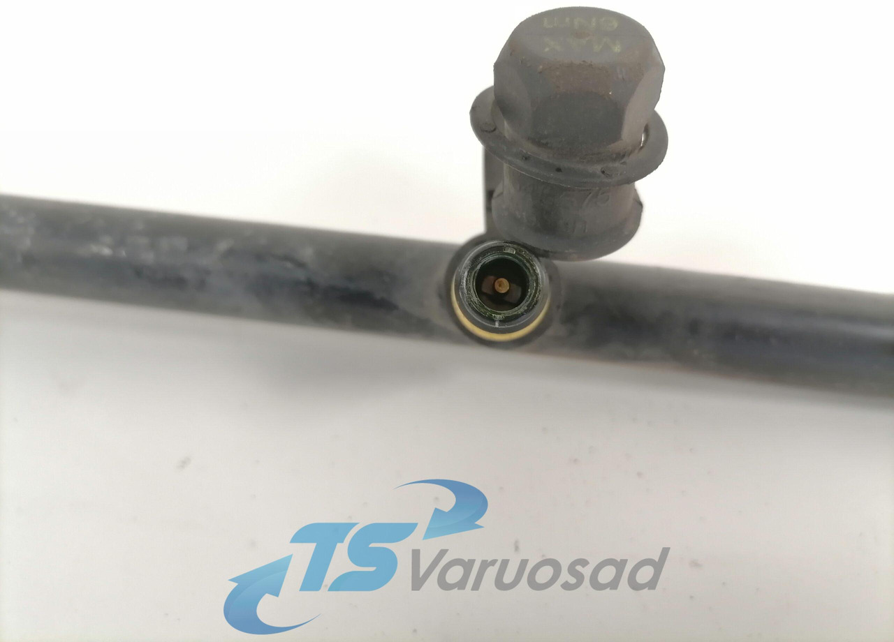 Volvo A/C pipe 20498305 - Verwarming/ Ventilatie voor Vrachtwagen: afbeelding 4 Volvo A/C pipe 20498305 - Verwarming/ Ventilatie voor Vrachtwagen: afbeelding 4