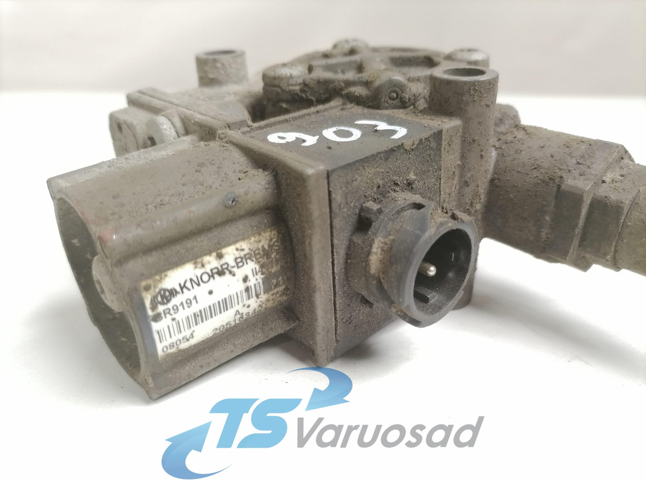 Volvo ABS brake valve 20516342 - Remventiel voor Vrachtwagen: afbeelding 2 Volvo ABS brake valve 20516342 - Remventiel voor Vrachtwagen: afbeelding 2
