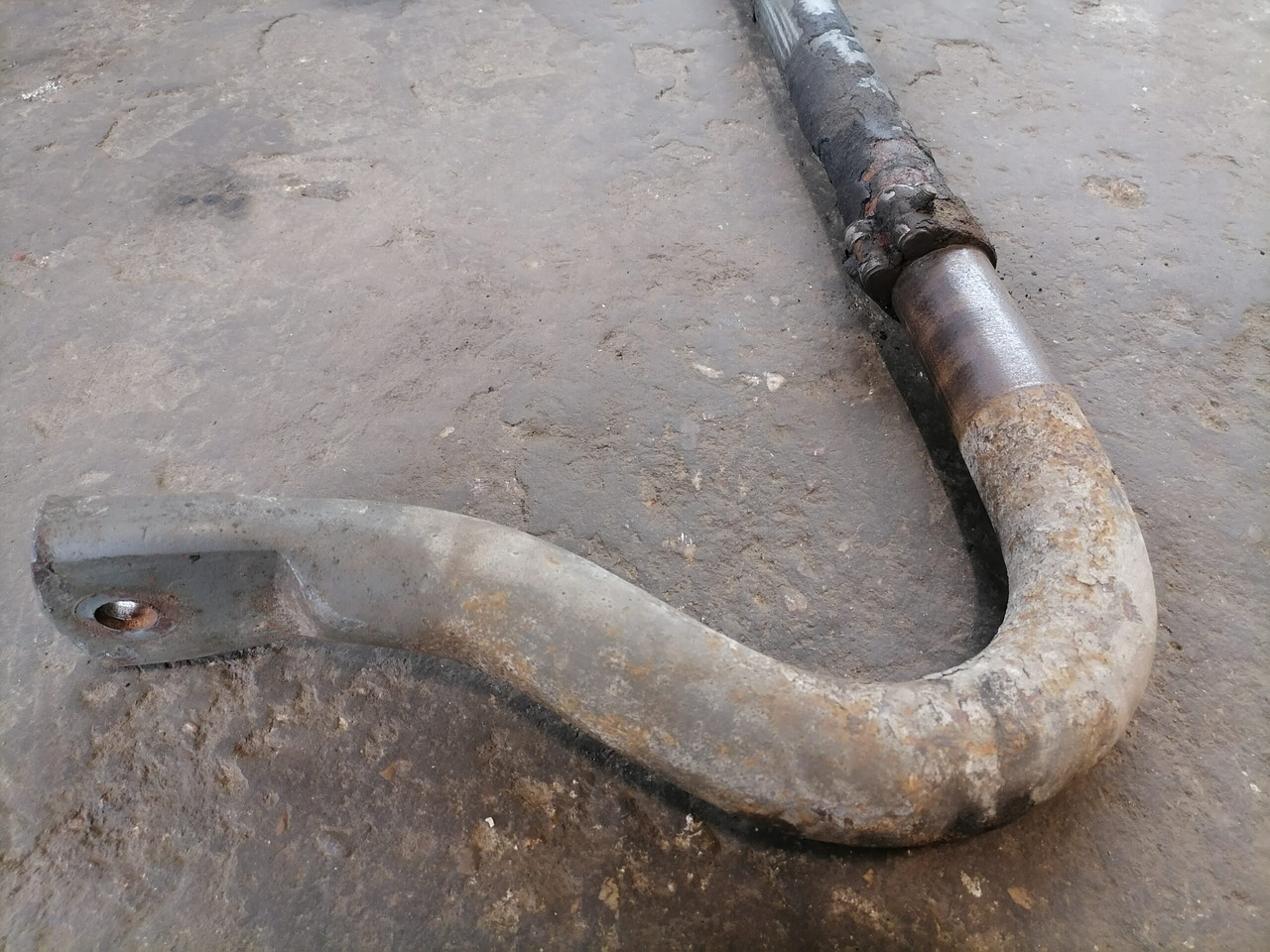 Volvo Anti-roll bar 1075683 - Stabilisatorstang voor Vrachtwagen: afbeelding 3 Volvo Anti-roll bar 1075683 - Stabilisatorstang voor Vrachtwagen: afbeelding 3