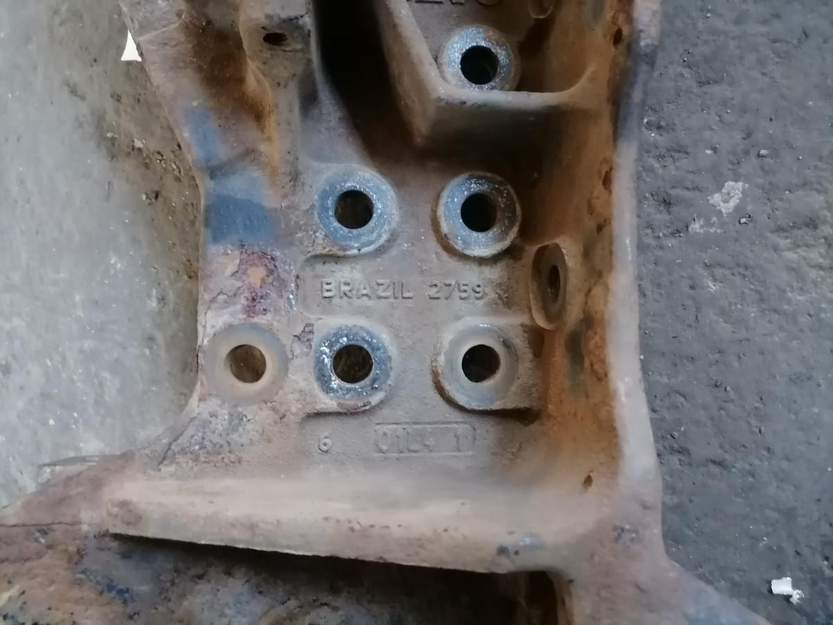 Volvo Bracket 20428257 - Frame/ Chassis voor Vrachtwagen: afbeelding 4 Volvo Bracket 20428257 - Frame/ Chassis voor Vrachtwagen: afbeelding 4