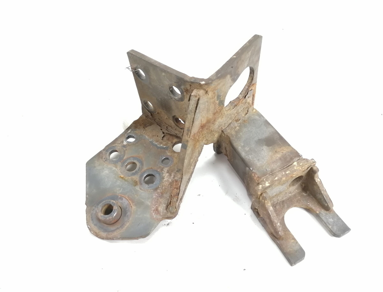 Volvo Bumper bracket 20499244 - Bumper voor Vrachtwagen: afbeelding 1 Volvo Bumper bracket 20499244 - Bumper voor Vrachtwagen: afbeelding 1