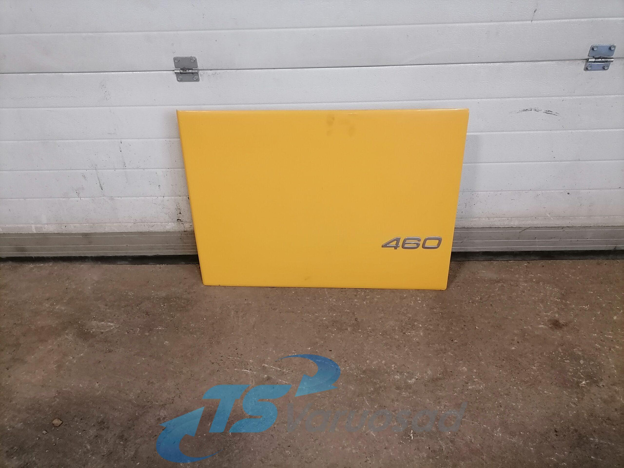 Volvo Cab side door 3176123 - Universeel onderdeel voor Vrachtwagen: afbeelding 1 Volvo Cab side door 3176123 - Universeel onderdeel voor Vrachtwagen: afbeelding 1