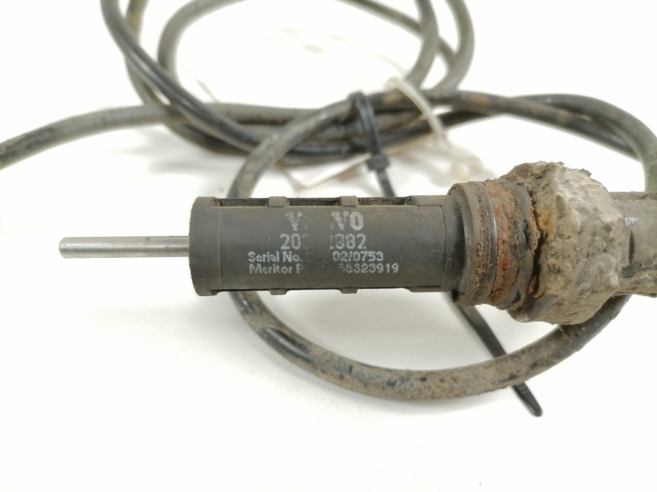 Volvo Cable, brake pad 20 882 - Remdelen voor Vrachtwagen: afbeelding 2 Volvo Cable, brake pad 20 882 - Remdelen voor Vrachtwagen: afbeelding 2