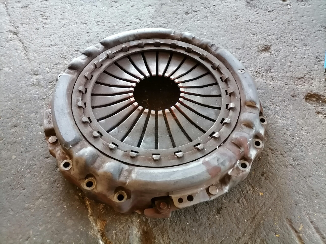 Volvo Clutch cover 20806454 - Koppeling en onderdelen voor Vrachtwagen: afbeelding 2 Volvo Clutch cover 20806454 - Koppeling en onderdelen voor Vrachtwagen: afbeelding 2