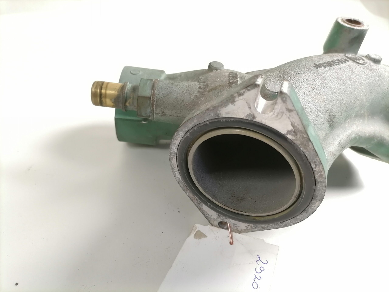 Volvo Coolant pipe 21973356 - Koelsysteem voor Vrachtwagen: afbeelding 4 Volvo Coolant pipe 21973356 - Koelsysteem voor Vrachtwagen: afbeelding 4