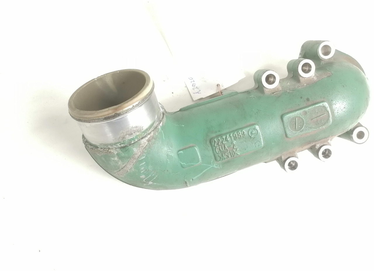 Volvo Coolant pipe 22241989 - Koelsysteem voor Vrachtwagen: afbeelding 1 Volvo Coolant pipe 22241989 - Koelsysteem voor Vrachtwagen: afbeelding 1