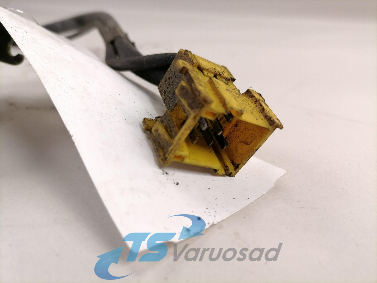 Volvo Door lock 20588326 - Deur en onderdelen voor Vrachtwagen: afbeelding 5 Volvo Door lock 20588326 - Deur en onderdelen voor Vrachtwagen: afbeelding 5