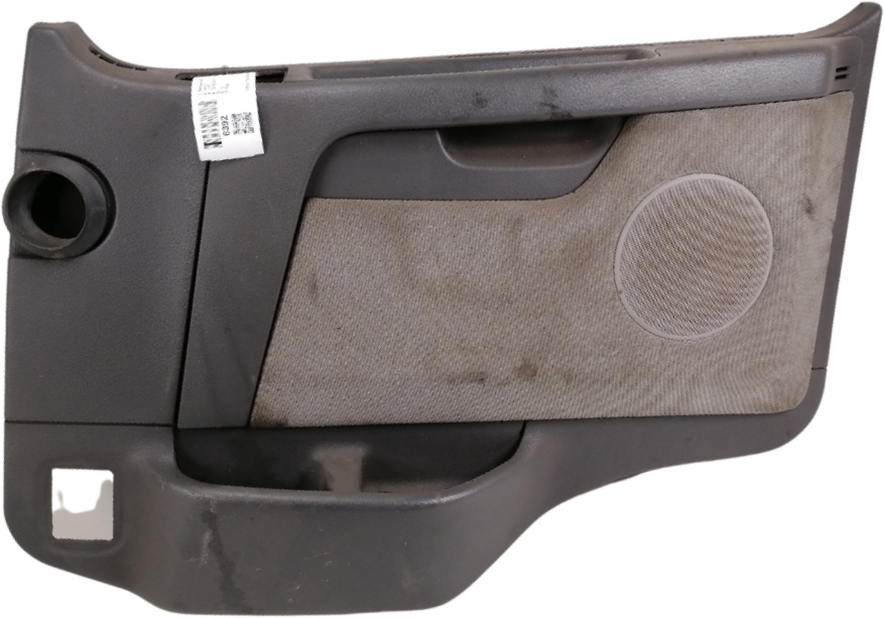 Volvo Door trim panel 20360625 - Deur en onderdelen voor Vrachtwagen: afbeelding 1 Volvo Door trim panel 20360625 - Deur en onderdelen voor Vrachtwagen: afbeelding 1