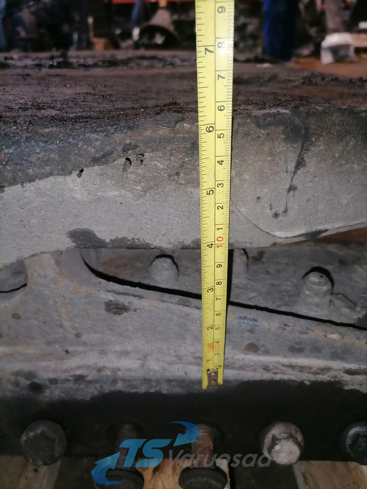 Volvo Fifht wheel 21587549 - Koppelschotel voor Vrachtwagen: afbeelding 3 Volvo Fifht wheel 21587549 - Koppelschotel voor Vrachtwagen: afbeelding 3