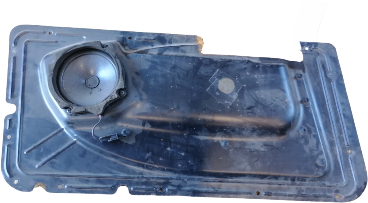 Volvo Frame 20391512 - Deur en onderdelen voor Vrachtwagen: afbeelding 1 Volvo Frame 20391512 - Deur en onderdelen voor Vrachtwagen: afbeelding 1