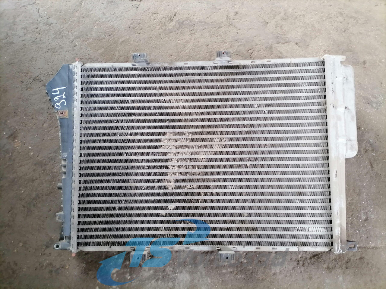 Volvo Intercooler radiator 7482142944 - Intercooler voor Vrachtwagen: afbeelding 2 Volvo Intercooler radiator 7482142944 - Intercooler voor Vrachtwagen: afbeelding 2