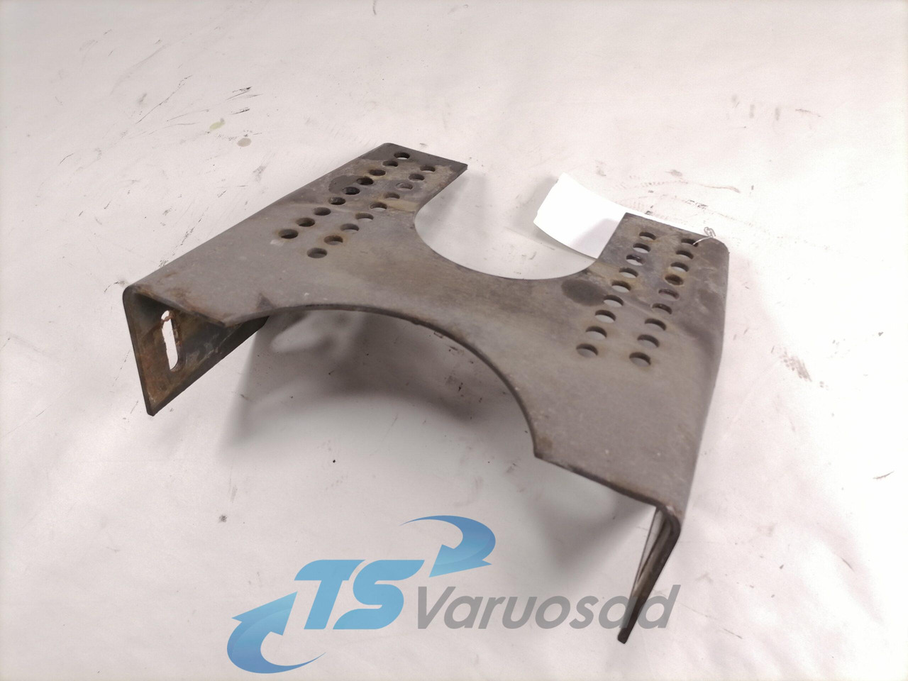 Volvo Kardaani tugilaagri kandur 3985105 - Cardanas voor Vrachtwagen: afbeelding 2 Volvo Kardaani tugilaagri kandur 3985105 - Cardanas voor Vrachtwagen: afbeelding 2