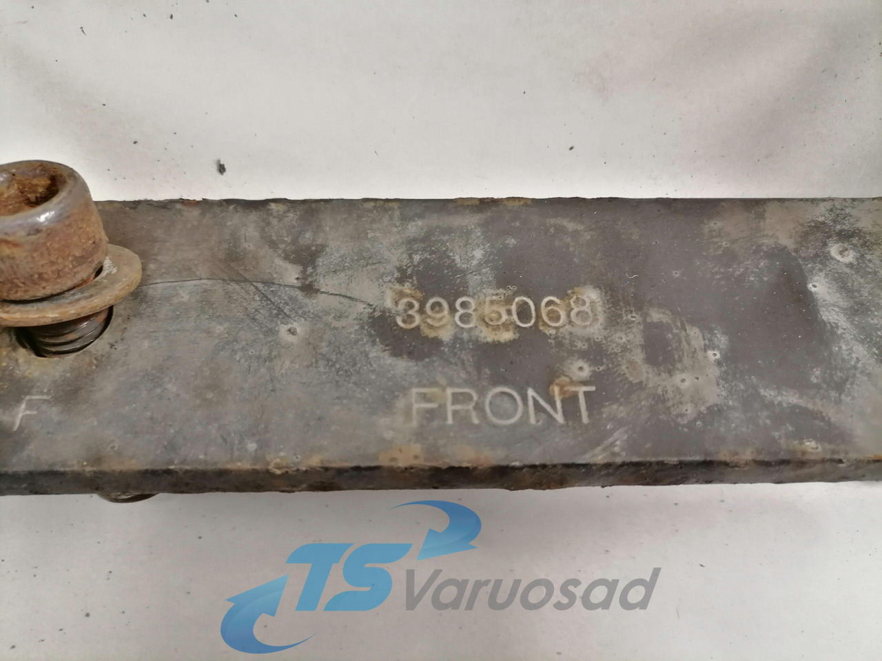 Volvo Kardaani tugilaagri kandur 3985105 - Cardanas voor Vrachtwagen: afbeelding 4 Volvo Kardaani tugilaagri kandur 3985105 - Cardanas voor Vrachtwagen: afbeelding 4