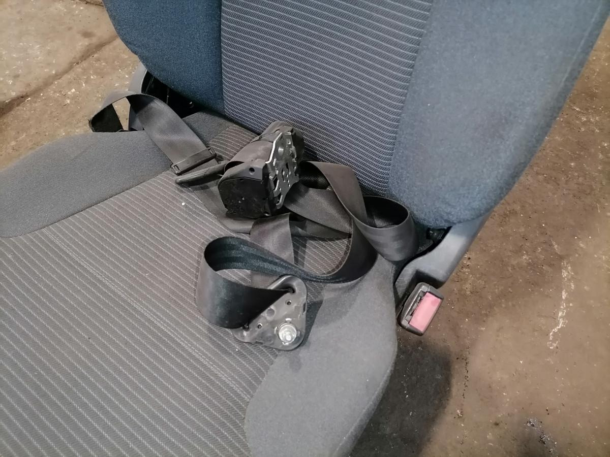 Volvo Passenger seat 20862627 - Zitplaats voor Vrachtwagen: afbeelding 4 Volvo Passenger seat 20862627 - Zitplaats voor Vrachtwagen: afbeelding 4