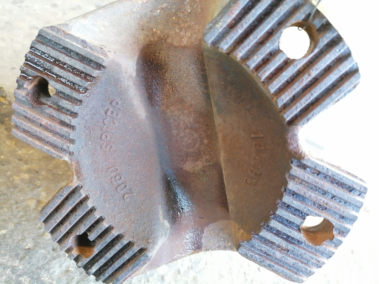 Volvo Propeller shaft 1068155 - Cardanas voor Vrachtwagen: afbeelding 5 Volvo Propeller shaft 1068155 - Cardanas voor Vrachtwagen: afbeelding 5