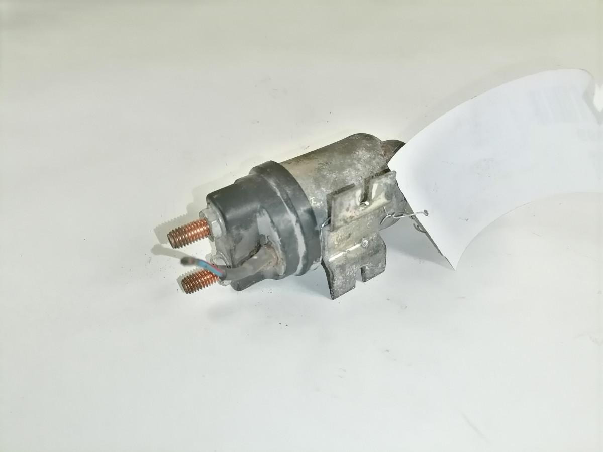 Volvo Relay CEZ225 - Relais voor Vrachtwagen: afbeelding 3 Volvo Relay CEZ225 - Relais voor Vrachtwagen: afbeelding 3