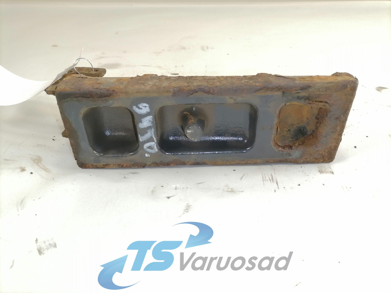 Volvo Spring plate 82053920 - Ophanging voor Vrachtwagen: afbeelding 2 Volvo Spring plate 82053920 - Ophanging voor Vrachtwagen: afbeelding 2