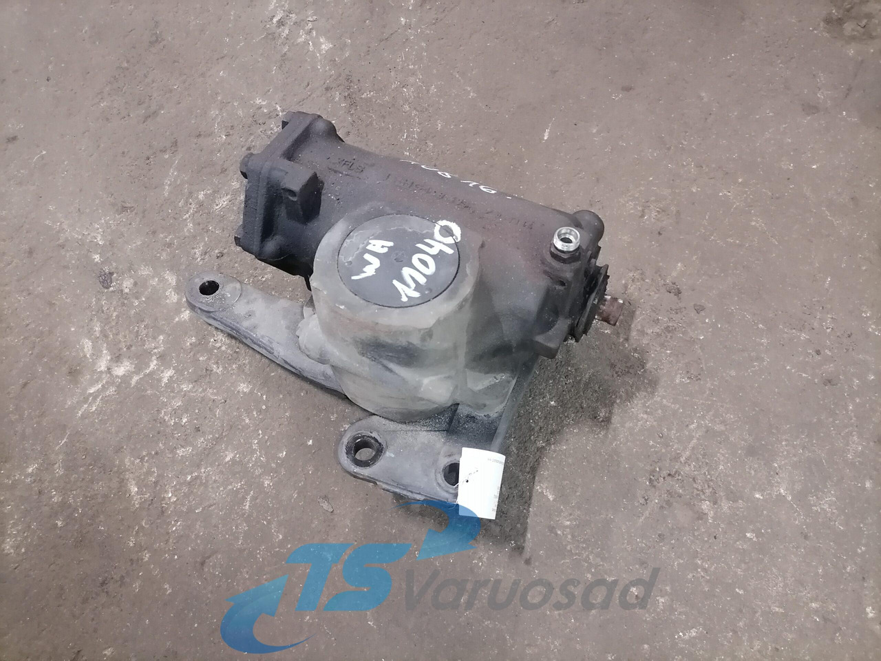 Volvo Steering box 21466592 - Stuurhuis voor Vrachtwagen: afbeelding 1 Volvo Steering box 21466592 - Stuurhuis voor Vrachtwagen: afbeelding 1