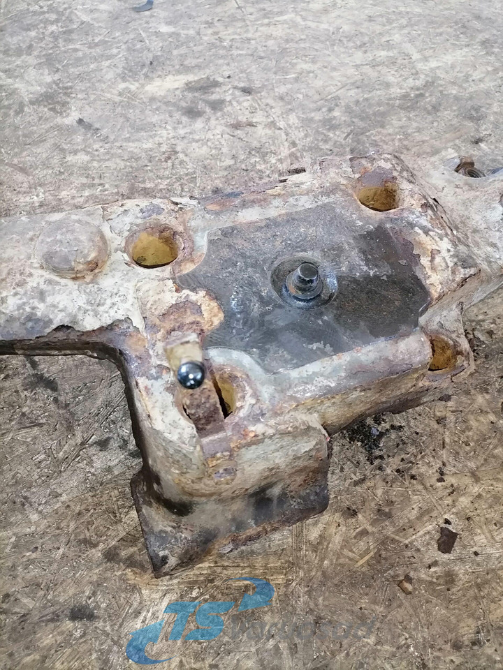 Volvo Volvo drive axle / axle mounting / airbag carrier 20428752 - As en onderdelen voor Vrachtwagen: afbeelding 5 Volvo Volvo drive axle / axle mounting / airbag carrier 20428752 - As en onderdelen voor Vrachtwagen: afbeelding 5