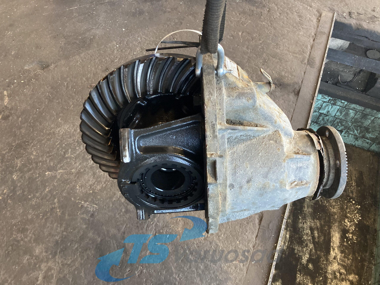 Volvo Volvo reduktor 3,7 20836789 - Eindaandrijving voor Vrachtwagen: afbeelding 1 Volvo Volvo reduktor 3,7 20836789 - Eindaandrijving voor Vrachtwagen: afbeelding 1