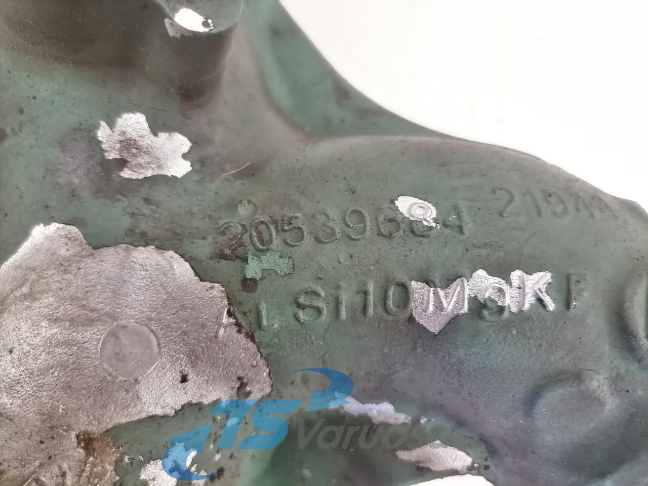 Volvo Water pump manifold / housing 20539684 - Waterpomp voor Vrachtwagen: afbeelding 3 Volvo Water pump manifold / housing 20539684 - Waterpomp voor Vrachtwagen: afbeelding 3