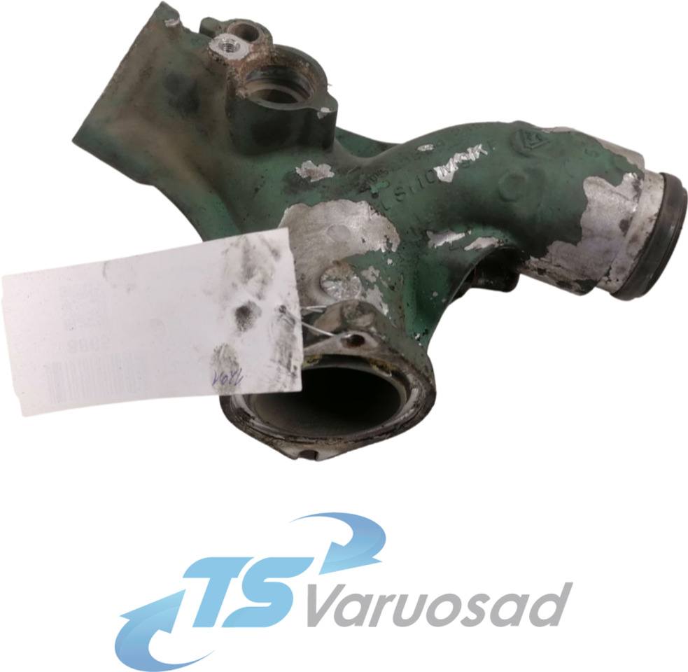 Volvo Water pump manifold / housing 20539684 - Waterpomp voor Vrachtwagen: afbeelding 1 Volvo Water pump manifold / housing 20539684 - Waterpomp voor Vrachtwagen: afbeelding 1
