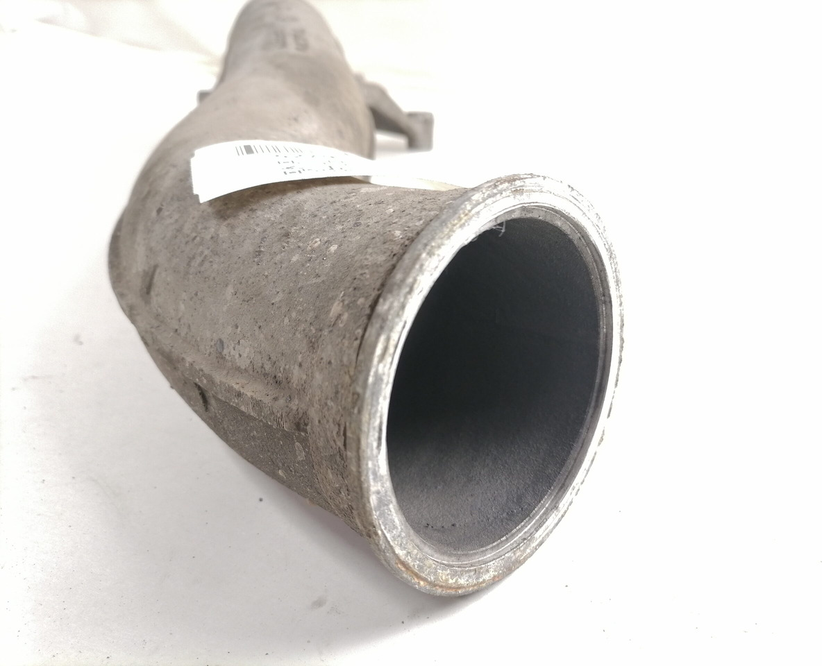 Volvo intercooler pipe 3979999 - Intercooler voor Vrachtwagen: afbeelding 3 Volvo intercooler pipe 3979999 - Intercooler voor Vrachtwagen: afbeelding 3