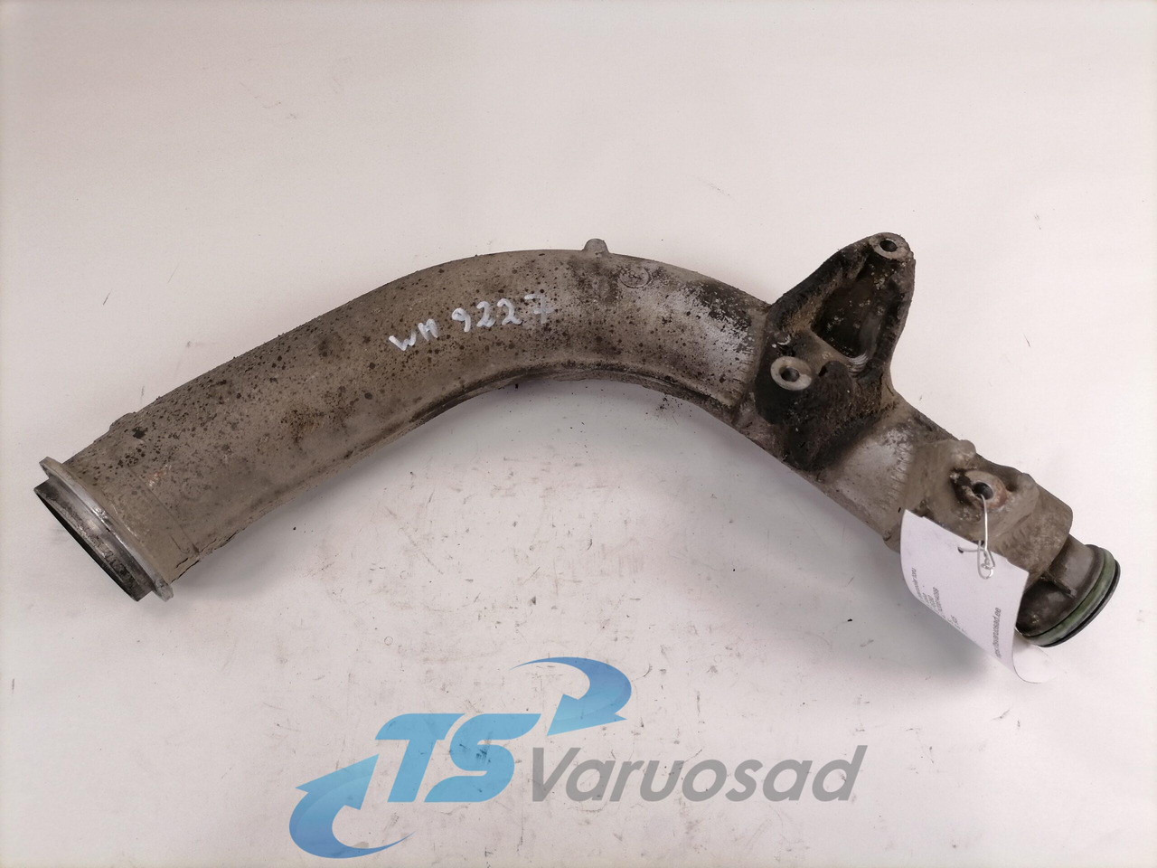 Volvo intercooler pipe 7420814099 - Intercooler voor Vrachtwagen: afbeelding 2 Volvo intercooler pipe 7420814099 - Intercooler voor Vrachtwagen: afbeelding 2